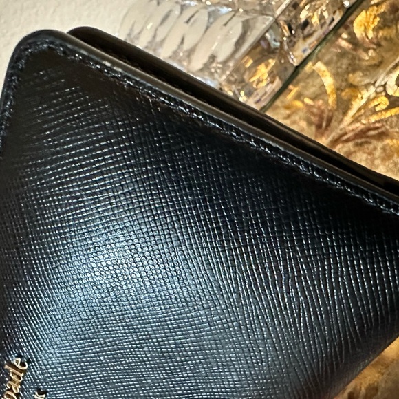 Kate Spade Wallet - Picture 9 of 10